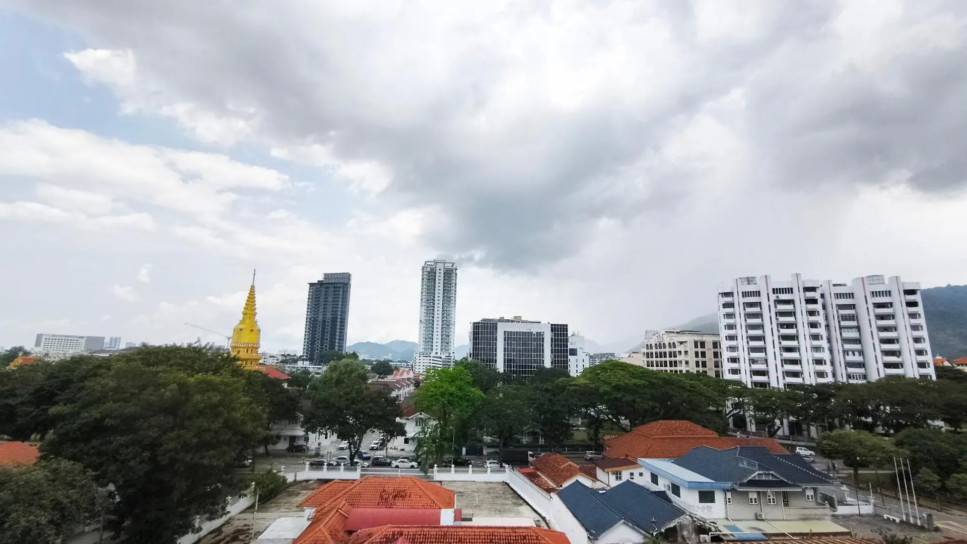 3 Concordia @ Gurney Apartment George Town