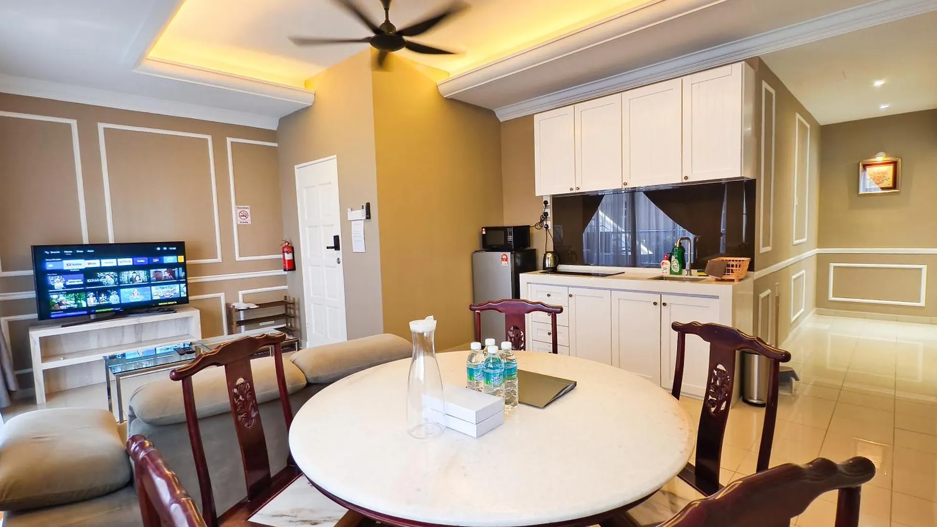 3 Concordia @ Gurney Apartment George Town