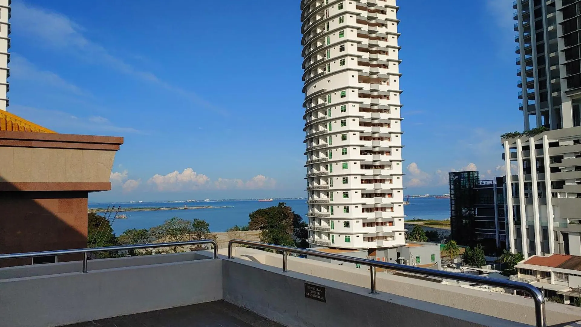 3 Concordia @ Gurney Apartment George Town