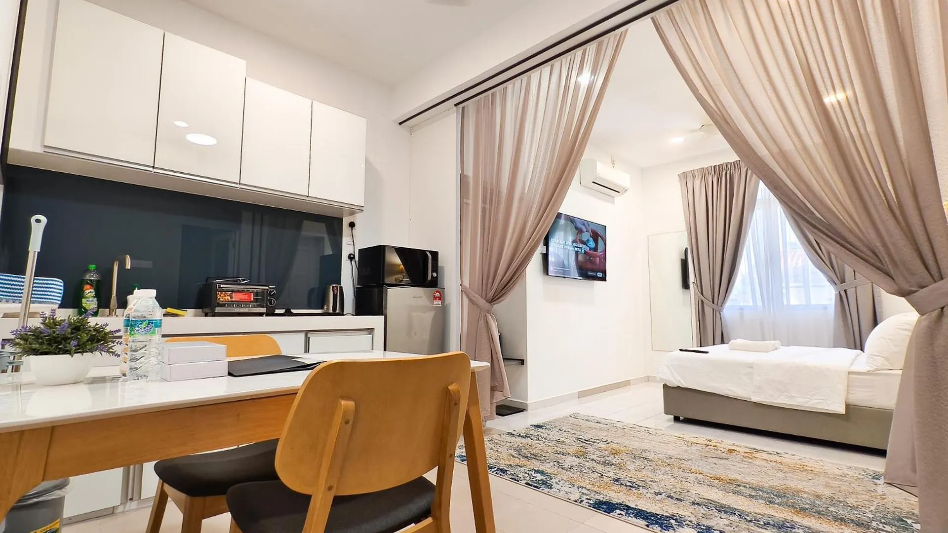 3 Concordia @ Gurney Apartment George Town