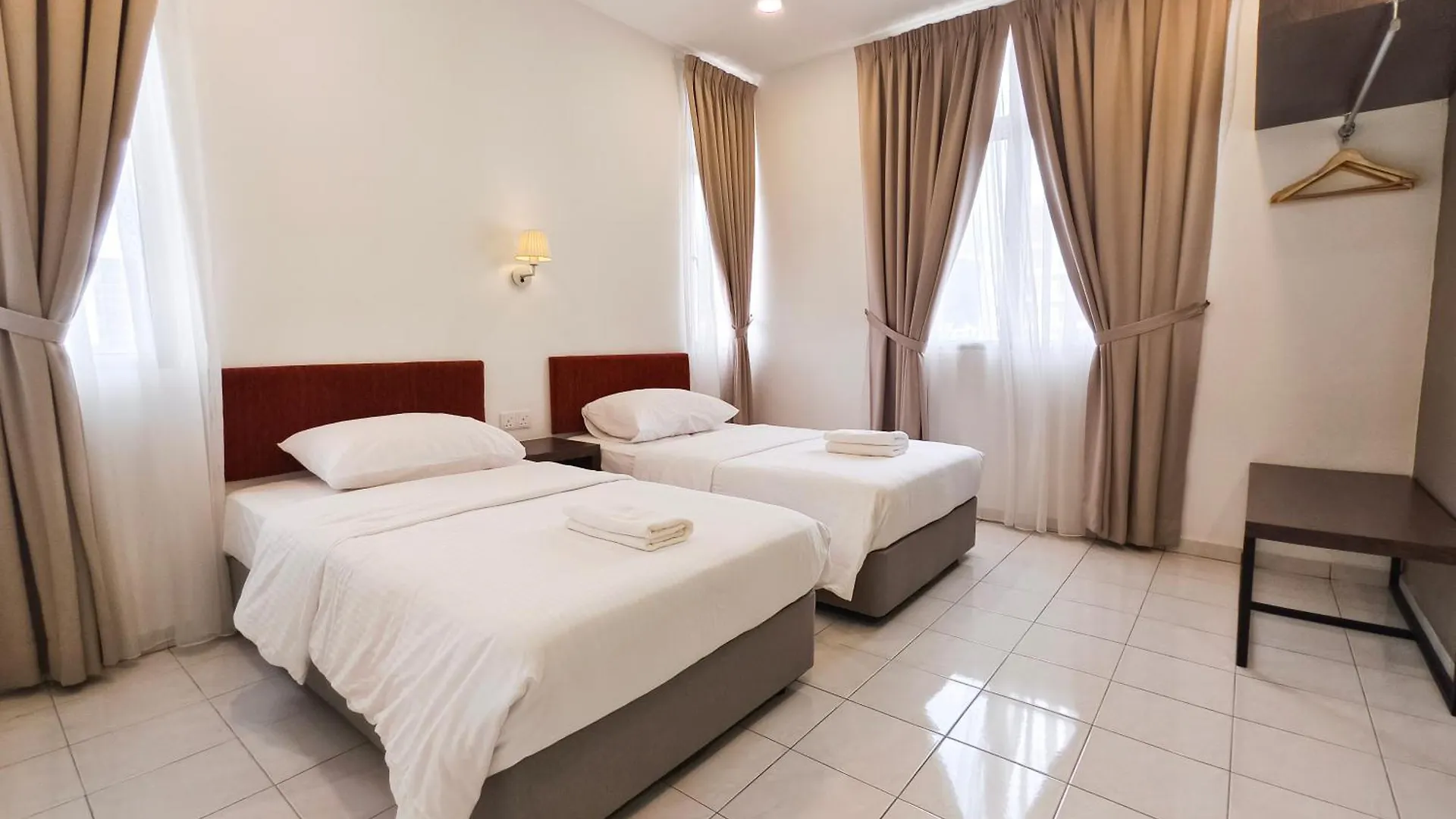 Apartament 3 Concordia @ Gurney George Town